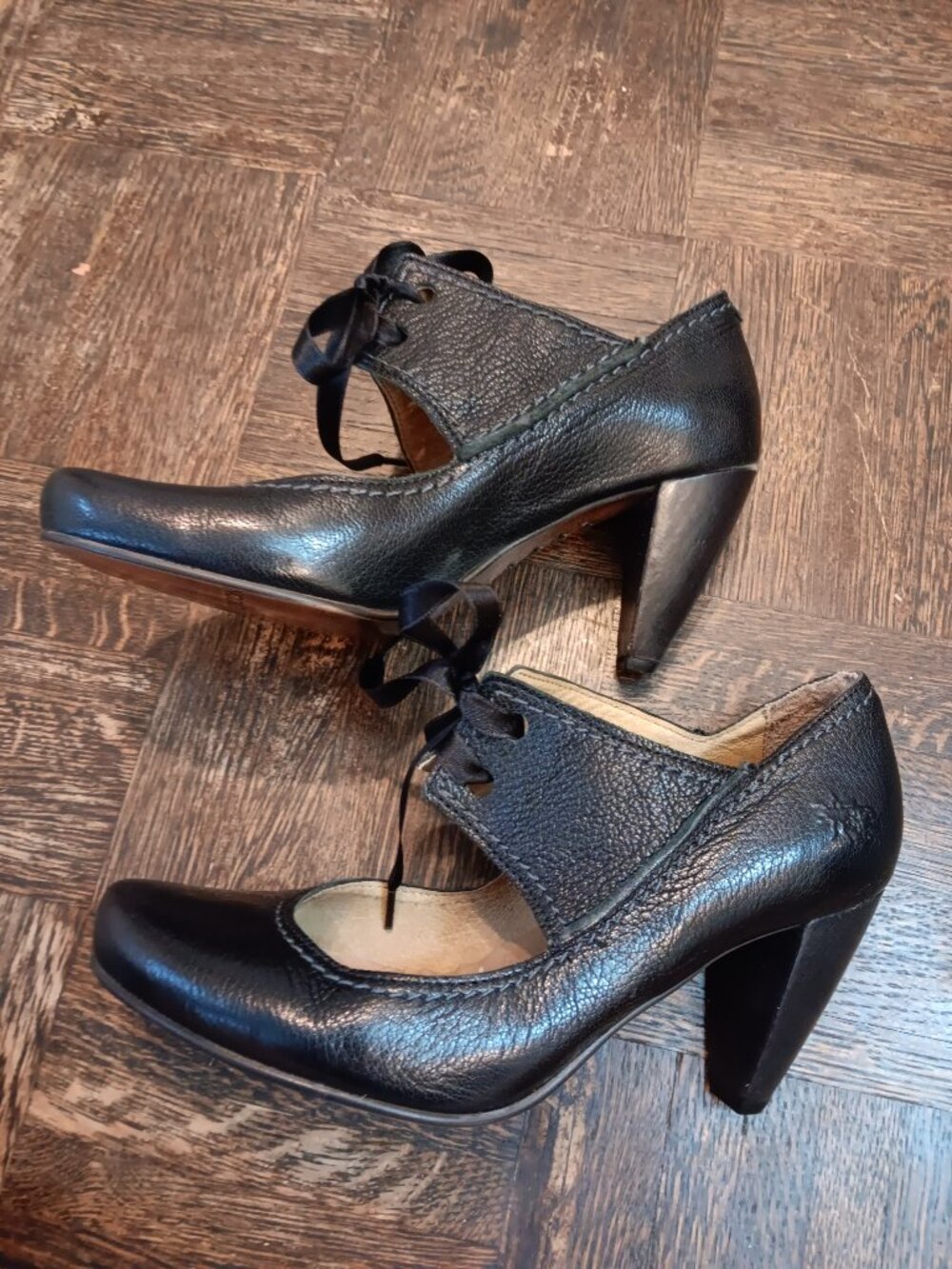 Vintage Y2K Fly London lace-up corset heels - 37 - never worn